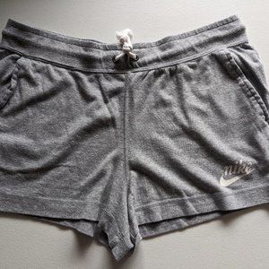 Nike shorts medium